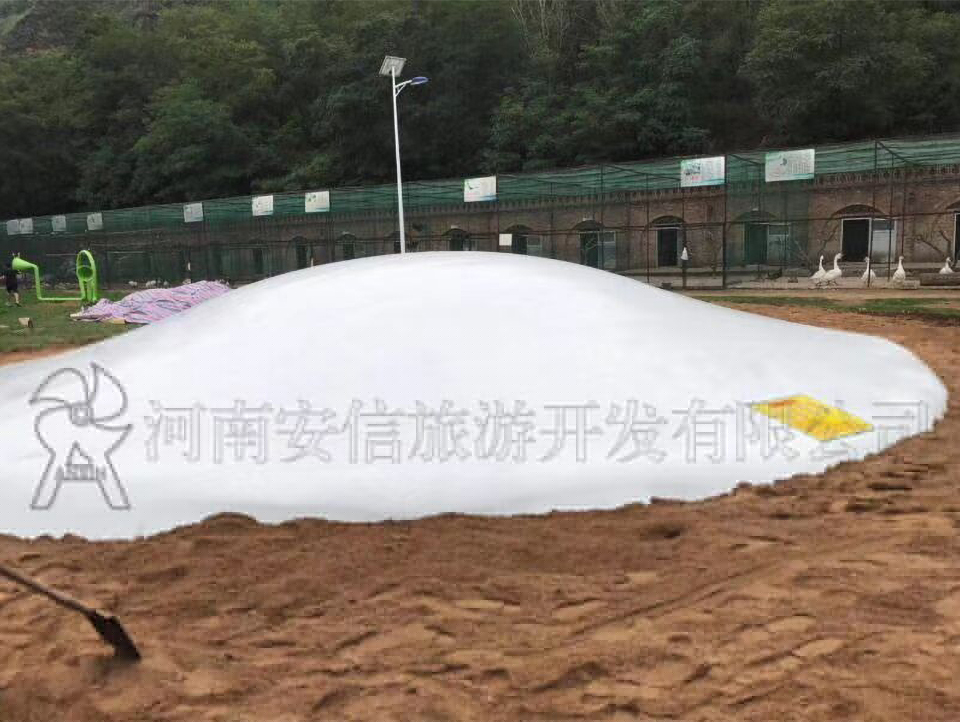 山西晉中單球蹦蹦云
