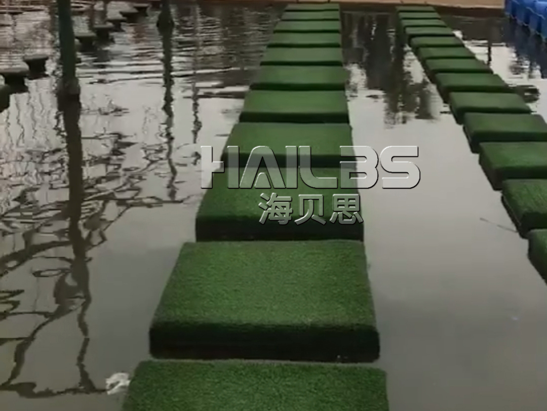 水上浮橋