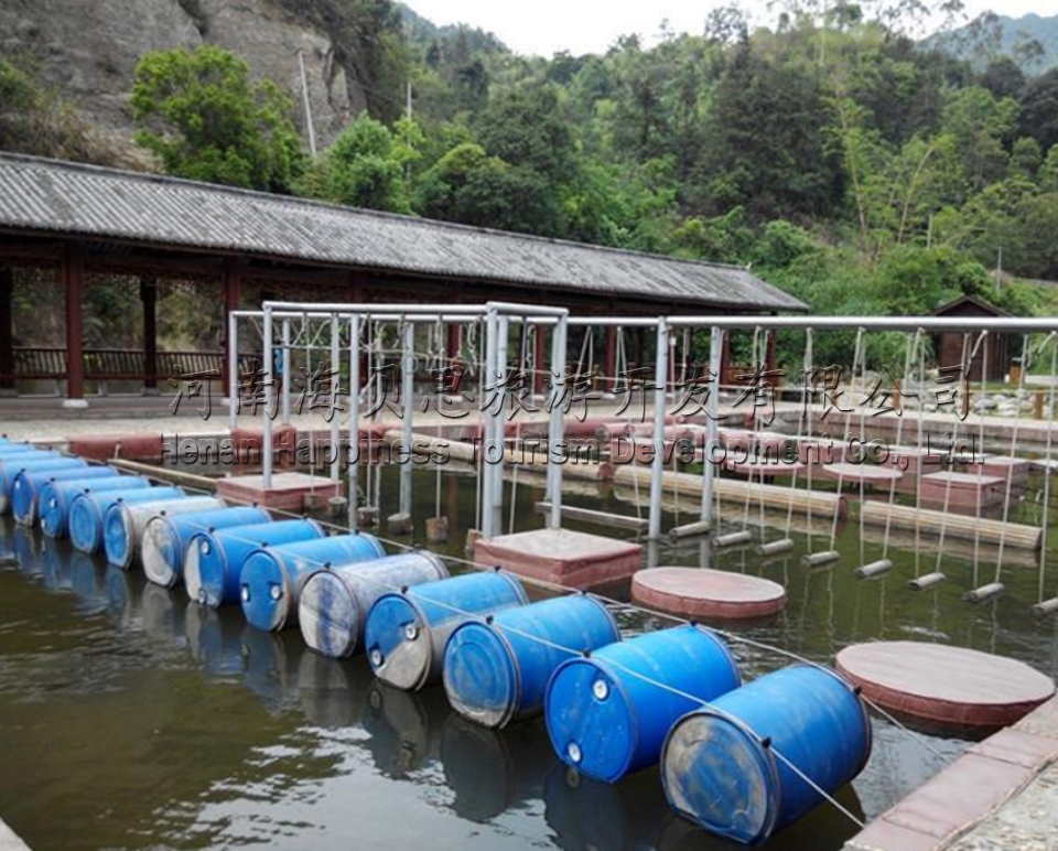 水上拓展訓(xùn)練器材