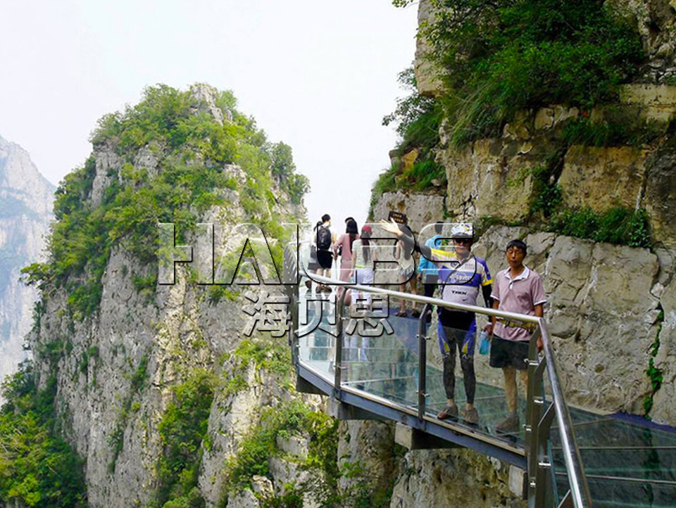 玻璃棧道