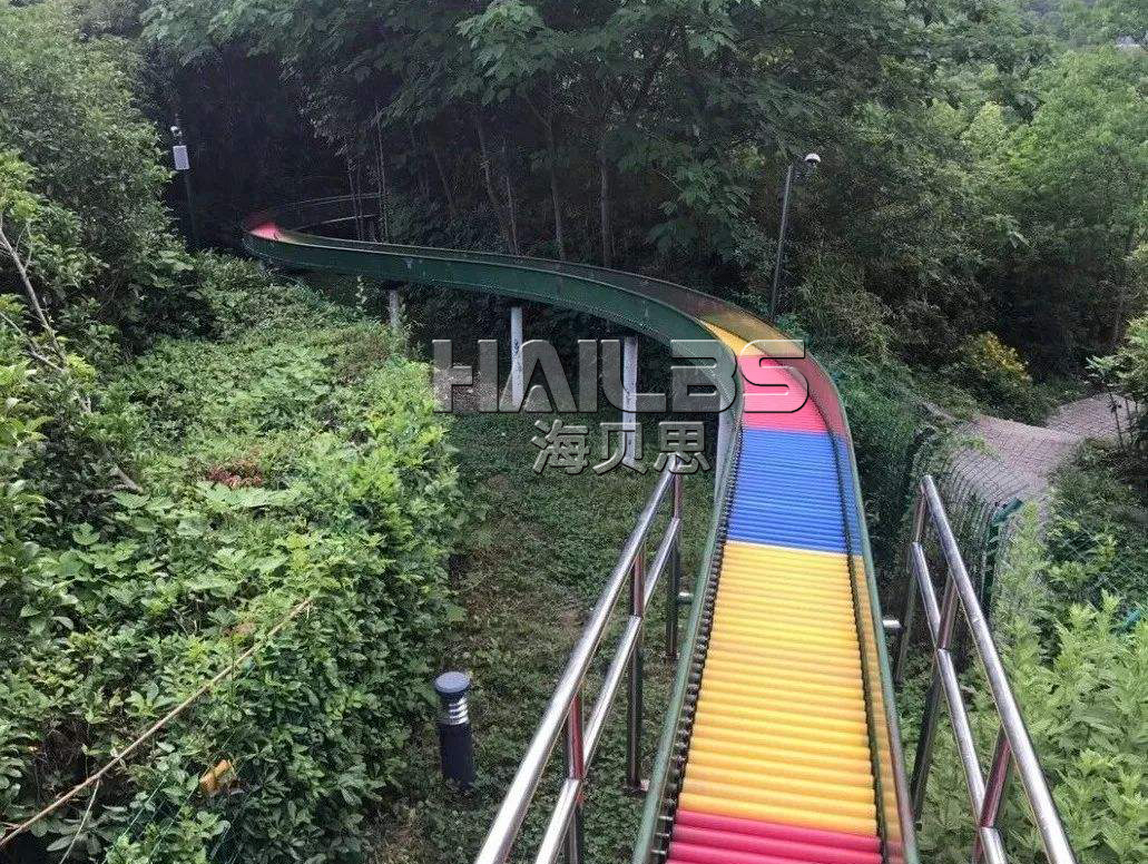 景區(qū)溜溜滑