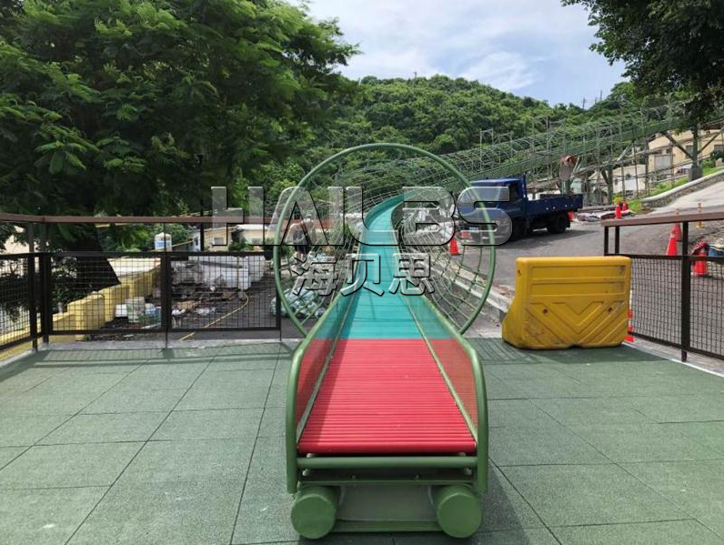 景區(qū)溜溜滑