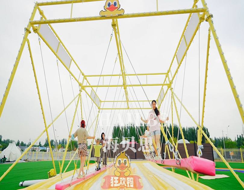 內(nèi)蒙古烏?？駳g鴨親子樂園
