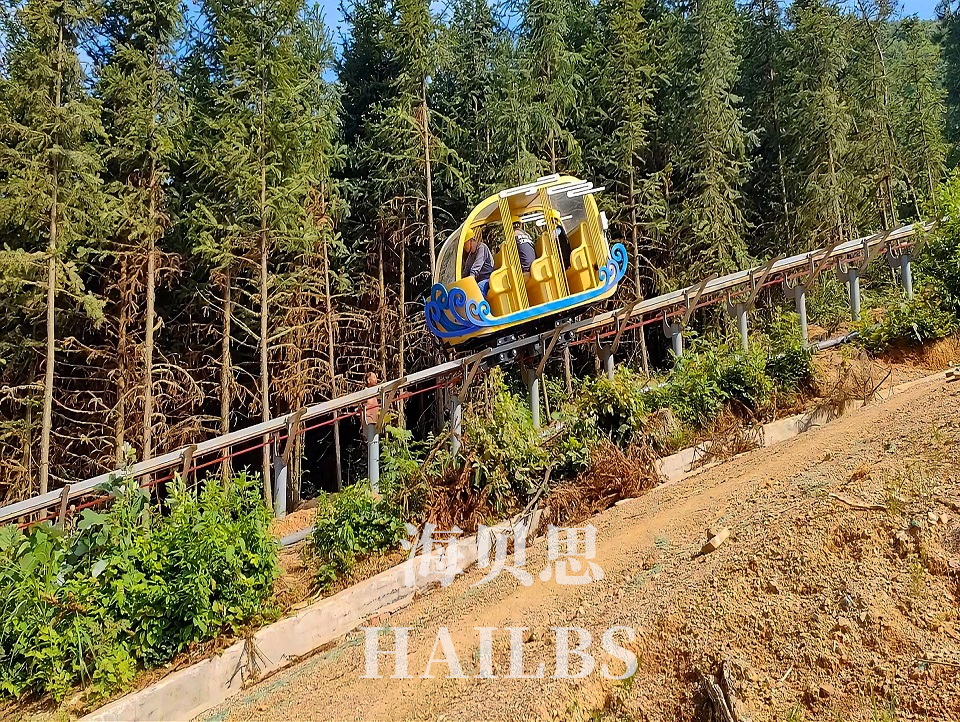 景區(qū)觀光爬山軌道纜車