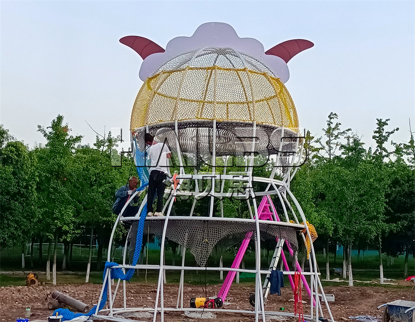 陜西西安無動力親子樂園施工現(xiàn)場
