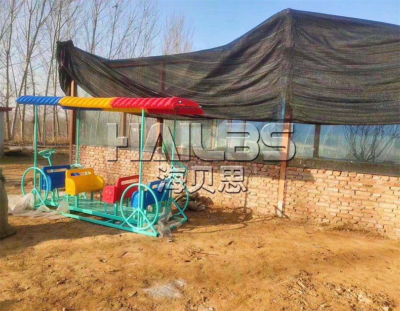 河南濮陽無動力樂園施工現(xiàn)場