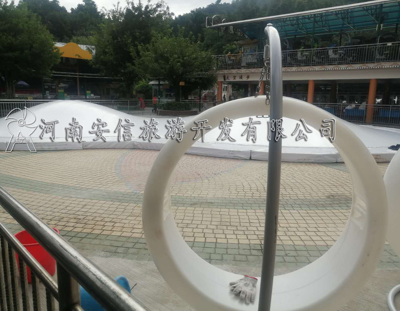 廣東省深圳市含基礎(chǔ)雙球蹦蹦云