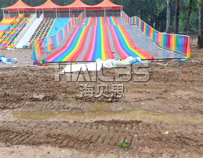南陽鄧州無動力樂園施工現(xiàn)場