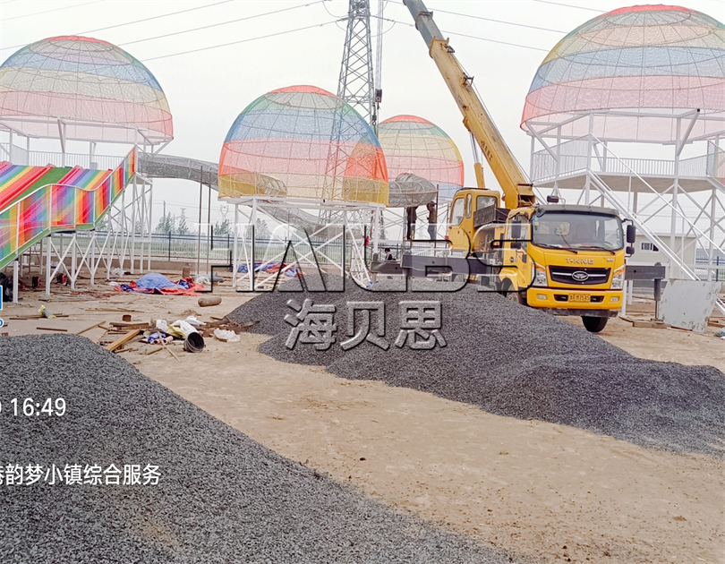 山東菏澤無動力樂園施工現(xiàn)場