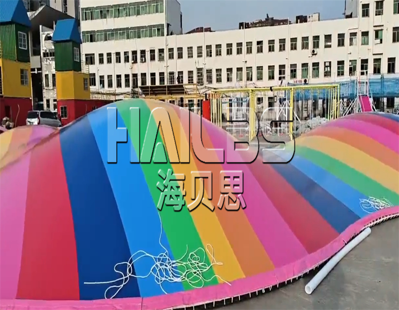 湖南岳陽(yáng)無(wú)動(dòng)力樂園施工現(xiàn)場(chǎng)