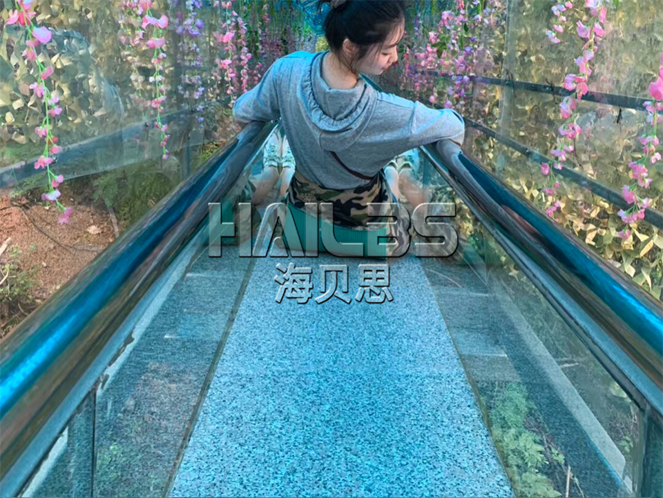 景區(qū)引流玻璃旱滑道