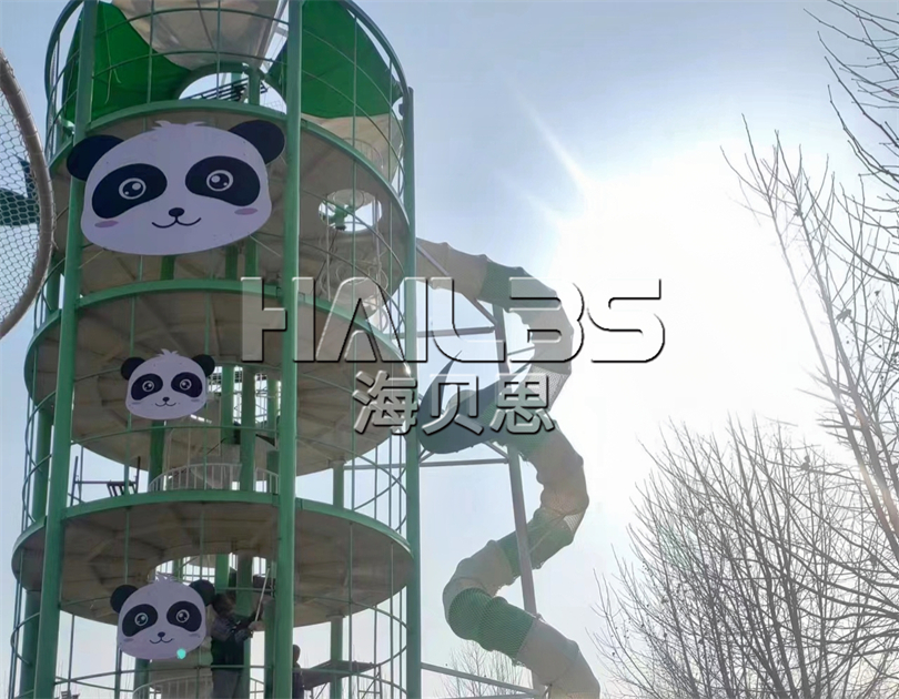 河南洛陽(yáng)無(wú)動(dòng)力樂(lè)園施工現(xiàn)場(chǎng)