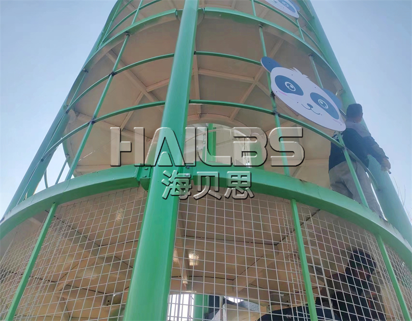 河南洛陽(yáng)無(wú)動(dòng)力樂(lè)園施工現(xiàn)場(chǎng)