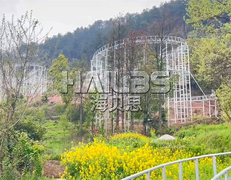 湖北鄂州玻璃水滑道安裝完成