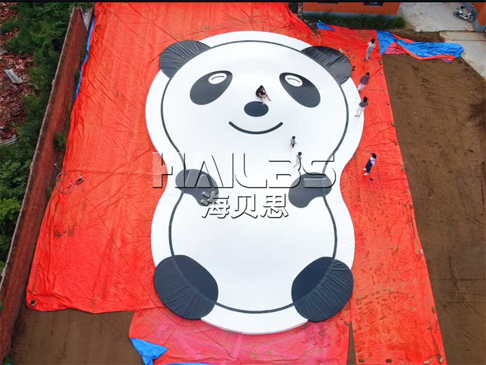 熊貓蹦蹦云
